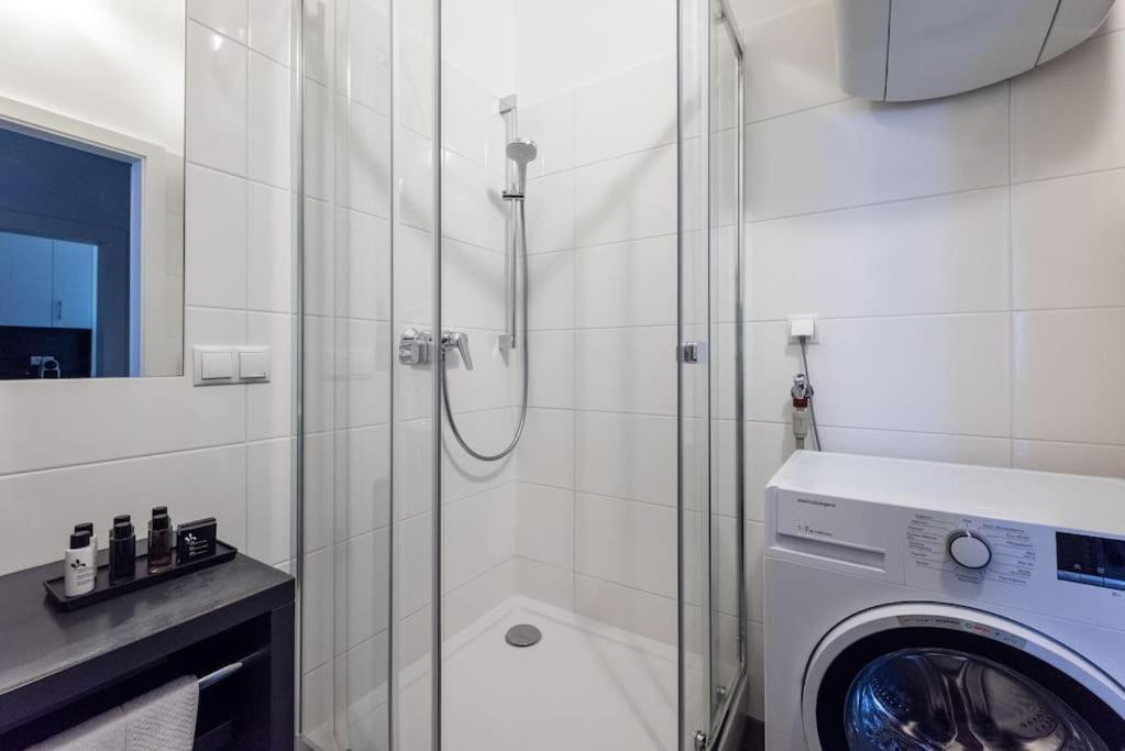 Pristine 1Br Steps From City By Hm Wiedeń Zewnętrze zdjęcie