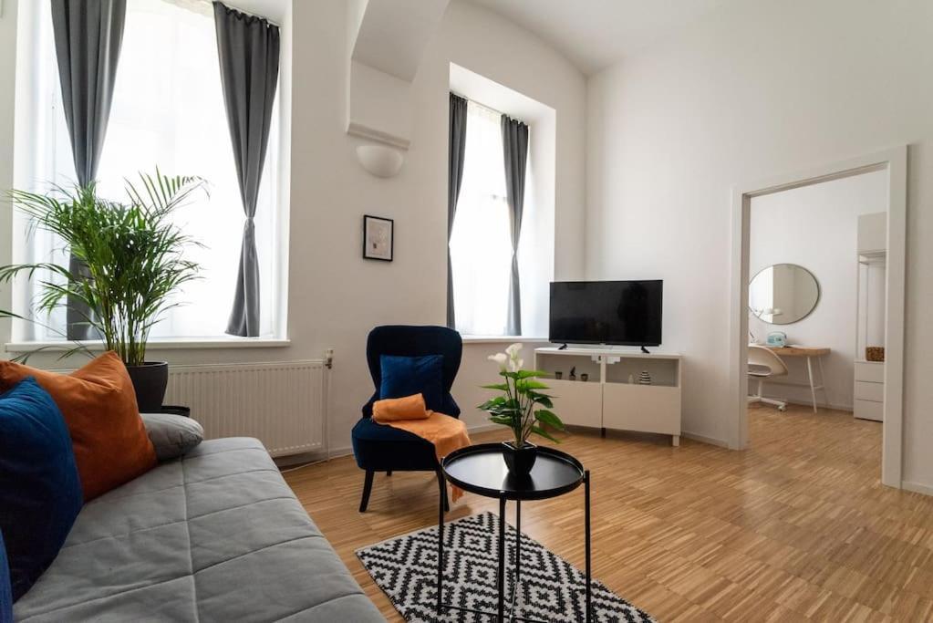 Pristine 1Br Steps From City By Hm Wiedeń Zewnętrze zdjęcie